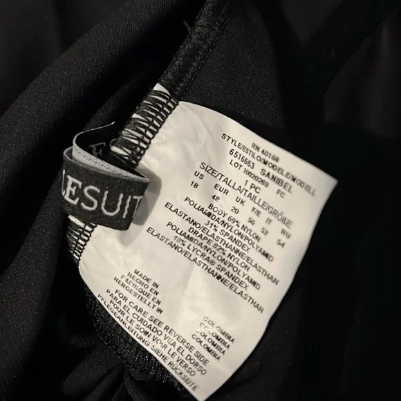 Miraclesuit Sanibel One Piece Swimsuit Black Size 18 New